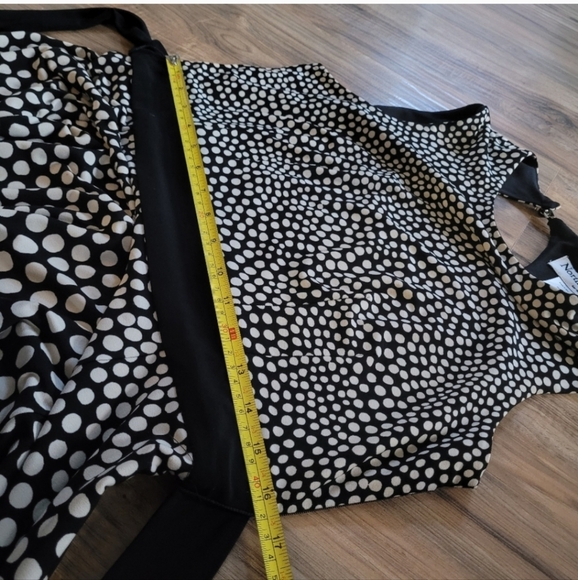 NorthStyle Dress Size 12P - Picture 8 of 16